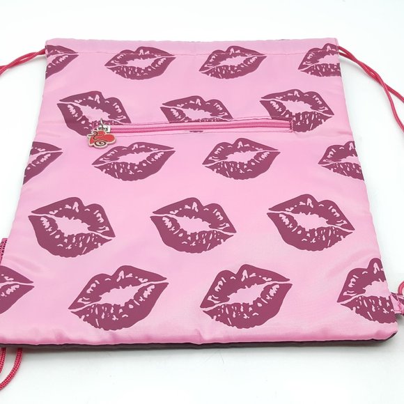 Betty Boop Tote Bag by Universal Studios - Picture 6 of 11